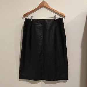 Lafayette 148 New York black leather skirt Size 12